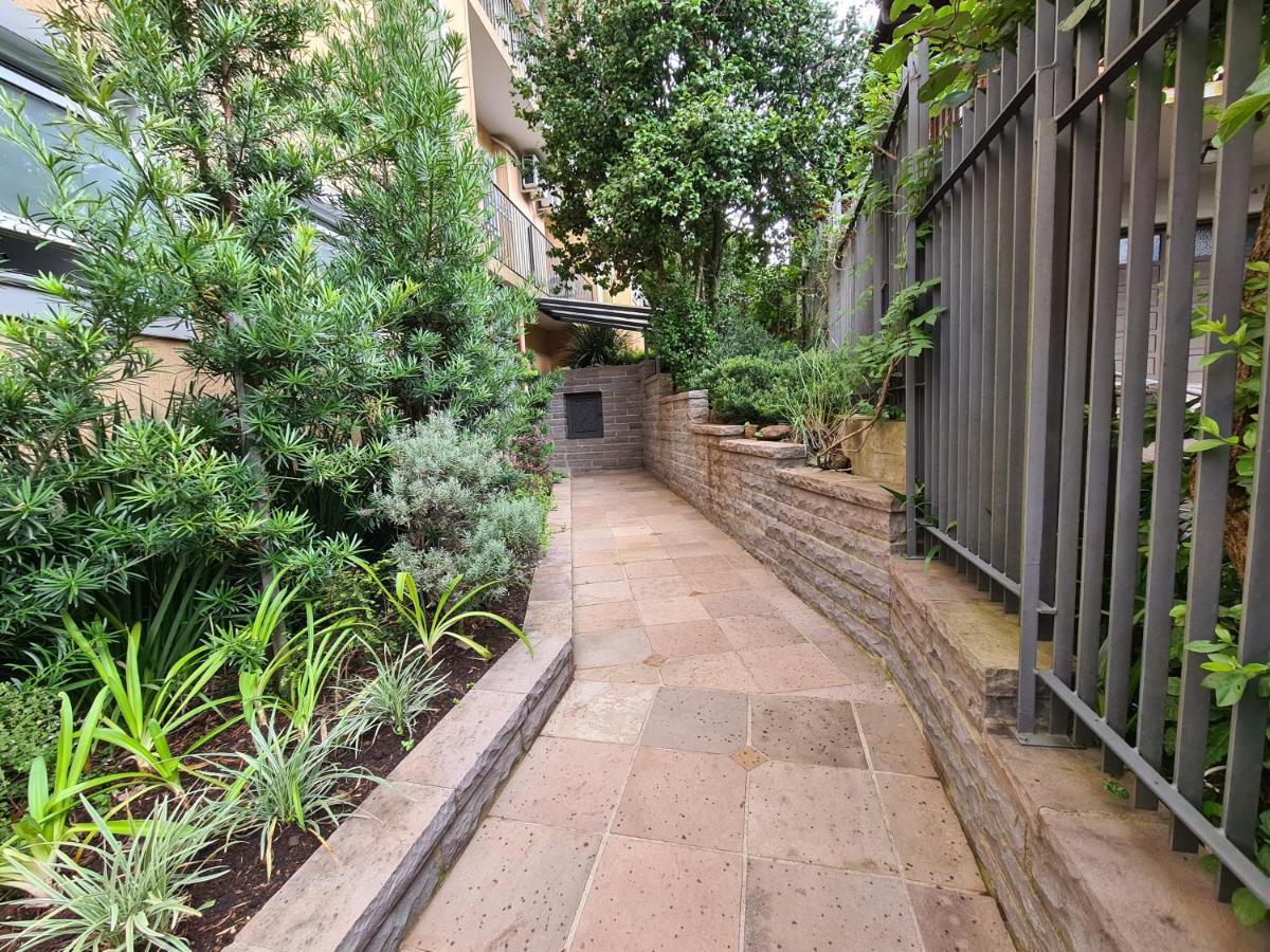 Apartamento com lareira no Centro de Gramado Exterior foto